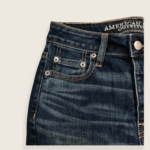 American Eagle Vintage Distressed Medium Dark Wash Straight Leg Skinny Jeans - Picture 3 of 14